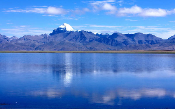 Overland to Mount Kailash and Lake Manasarovar